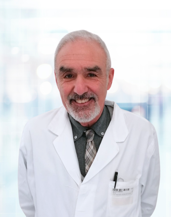 https://www.med4you.it/wp-content/uploads/2025/05/michele-piccolo-550x700.png